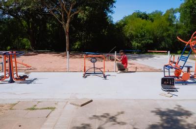 Prefeitura conclui instalação de academias ao ar livre no Lami