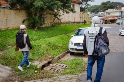 Alta incidência de dengue se reflete no atendimento da Vigilância em Saúde em 2022