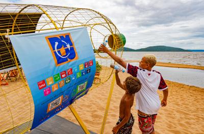 Praia do Lami recebe primeira edição do Minha Orla Limpa deste ano