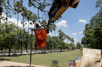 Iluminação do Parque Farroupilha começa a ser modernizada