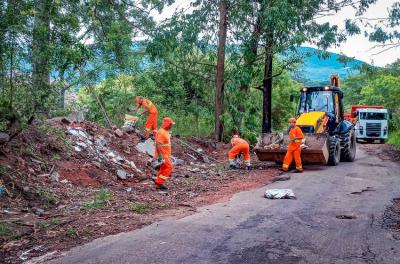 DMLU retira cerca de 12 toneladas de resíduos do bairro Lomba do Pinheiro