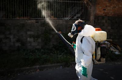 Saúde atualiza situação da dengue e confirma pulverização de inseticida para quinta-feira