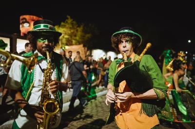 Celebração do Saint Patrick's Day movimenta o 4º Distrito na sexta-feira