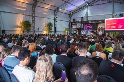 Segundo dia tem startups finalistas e palestras lotadas no South Summit Brazil