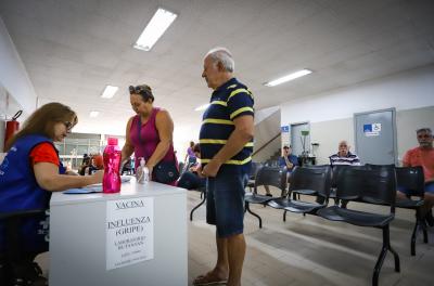 Vacinas contra Influenza e Covid-19 podem ser aplicadas juntas