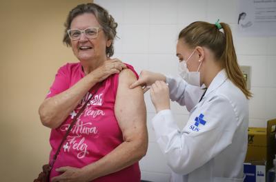 Vacinação Covid-19 e gripe