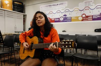 Aluna de oficina de música da Orquestra Villa-Lobos vai para o The Voice Kids