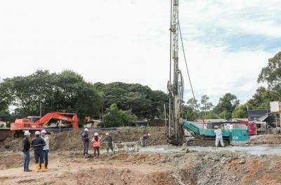 Nova etapa de obra da estação de bombeamento de água bruta da Ponta do Arado está em andamento