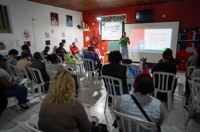 Restinga recebe a segunda turma do projeto Porto + Criativa