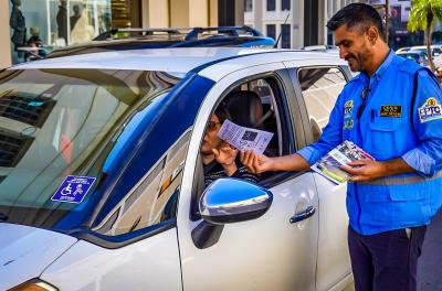 A credencial  de estacionamento pode ser solicitada gratuitamente de modo online e que estas vagas sinalizadas são destinadas a quem de fato tem direito, com uso obrigatório do documento