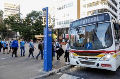 EPTC divulga serviço para o Grenal 