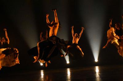 A montagem “Brazil Beijo” foi realizada especialmente para Cia pela coreógrafa israelense Orly Porta