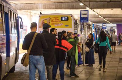 Segunda-feira inicia inscrição no CadÚnico para isenção no transporte coletivo