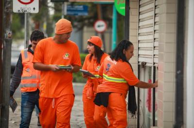 Blitz no Menino Deus marca os 33 anos da coleta seletiva