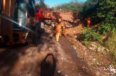 DMLU retirou 18 toneladas de resíduos em limpeza na Lomba do Pinheiro