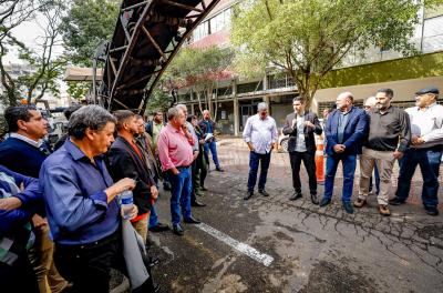 Iniciadas obras de recuperação estrutural da avenida Cristóvão Colombo