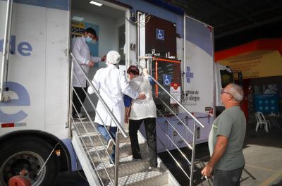 Unidade móvel de saúde segue em Roca Sales