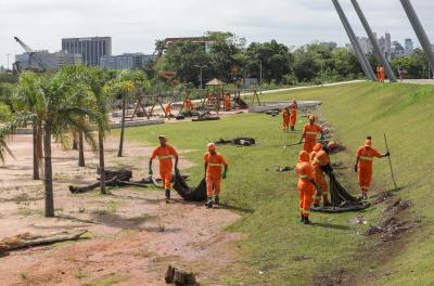 Operação especial de limpeza retira 288 toneladas de resíduos em dois dias 