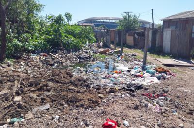 DMLU realiza operação de limpeza no bairro Farrapos neste domingo