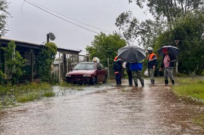 Defesa Civil alerta para possibilidade de alagamentos e inundações no sábado