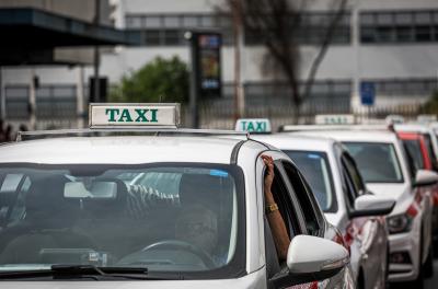 Corridas de táxi tem reajuste a partir desta terça-feira