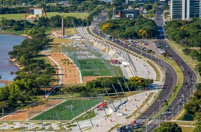 Orla 3: prefeitura inicia liberação de quadras de grama sintética