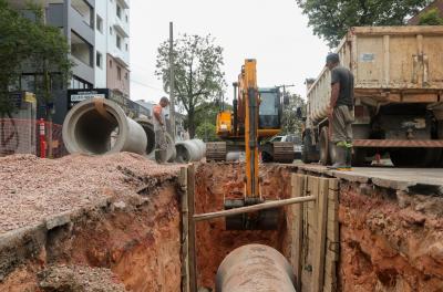 Dmae implanta rede pluvial em vários ponto da Cidade