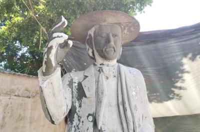 Estátua de Jayme Caetano Braun terá novo espaço no Parque Harmonia
