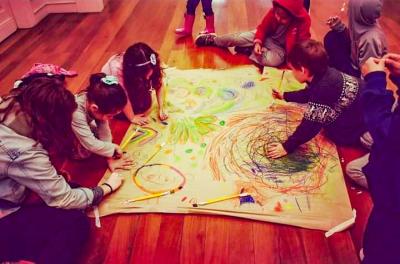 Artes Visuais promove atividades de férias para crianças e adolescentes