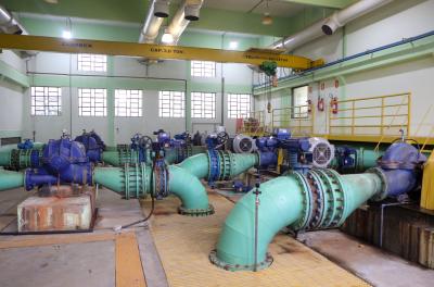 Manutenção de rede elétrica suspende abastecimento de água em quatro bairros da Zona Norte