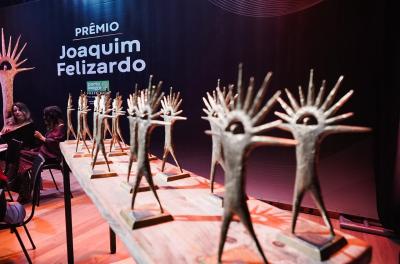Prêmio Joaquim Felizardo é entregue a 15 personalidades da área da cultura