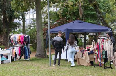 Jardim do Dmae recebe feira de bazar neste domingo