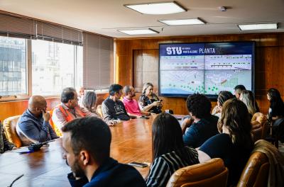 reunião com organização do STU na prefeitura