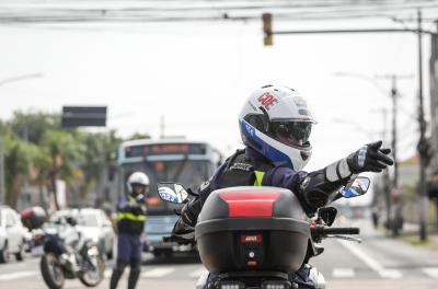 A EPTC garante a segurança viária nos traslados na capital gaúcha