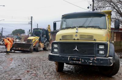 Força-tarefa de limpeza pós-enchente chega a 18 locais nesta quarta