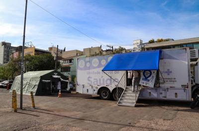 Confira os atendimentos da Saúde com unidades móveis e postos avançados em locais atingidos pela enchente