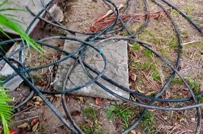 fios soltos