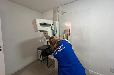 Outubro Rosa: vistoria de mamógrafos é rotina na Vigilância em Saúde