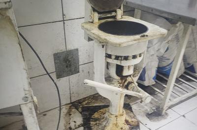 padaria interditada no bairro petrópolis