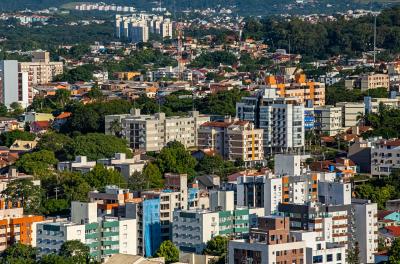 Vista aérea da cidade de Porto Alegre