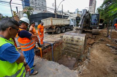 Entroncamento entre adutoras na Zona Leste será executado nesta quinta-feira