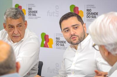 Melo reúne-se com vice-governador para tratar de habitação popular
