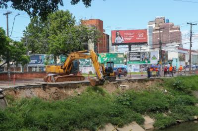 Iniciada obra de reconstrução do talude do Arroio Dilúvio