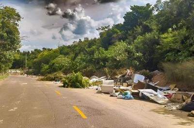 DMLU faz limpeza no bairro Cavalhada neste domingo 
