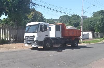 Mutirão de limpeza recolhe 39 toneladas de resíduos no bairro Santa Tereza