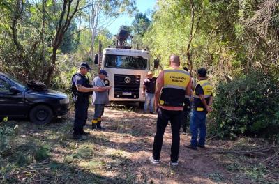 Dois homens são detidos em operação conjunta contra crime ambiental no Lami
