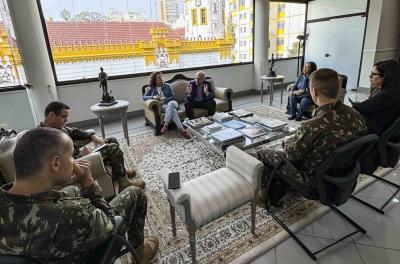Reunião com o Exército Brasieiro