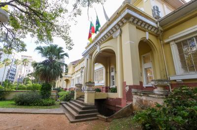 Prefeitura formaliza nova estrutura organizacional do Dmae