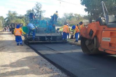 Iniciado asfaltamento em trecho da Estrada Octávio Frasca