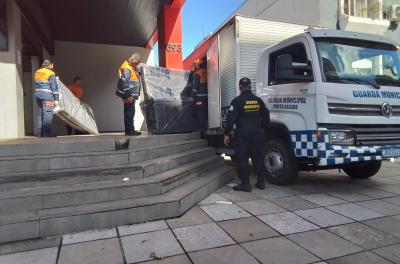 Defesa Civil de Porto Alegre leva ajuda humanitária a Mostardas após ciclone e inundação